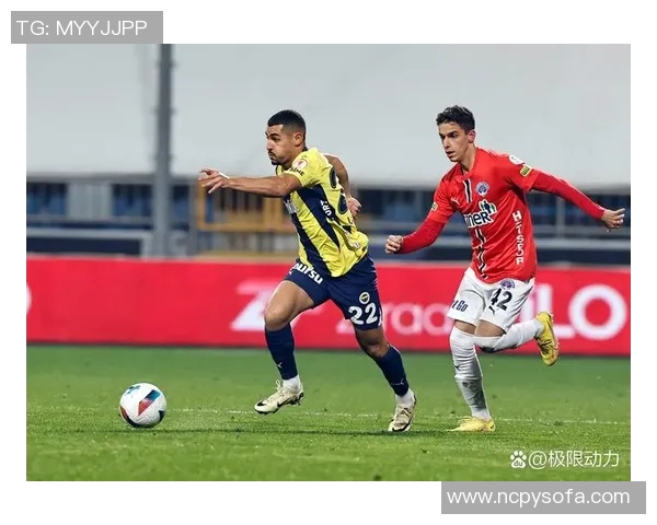 最新足球暖心球星排行榜揭晓这些球员用行动温暖了世界 最新足球暖心球星排行榜揭晓这些球员用行动温暖了世界